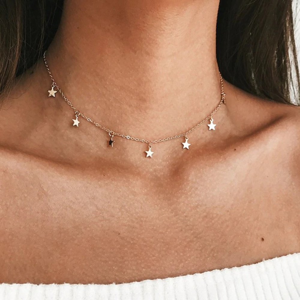 ❤️ 3/$30 Dainty Star Choker Necklace - Picture 1 of 7